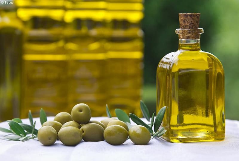 روغن زیتون طبیعی فرابکر ۵ لیتری آیوالیک با کیفیت مطلوب